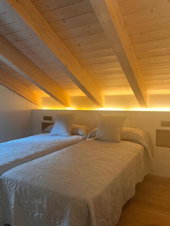 Apartamentos Turisticos: Tu Casa En Sahun Εξωτερικό φωτογραφία
