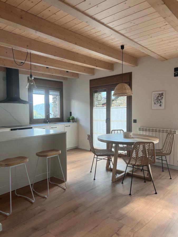Apartamentos Turisticos: Tu Casa En Sahun Εξωτερικό φωτογραφία