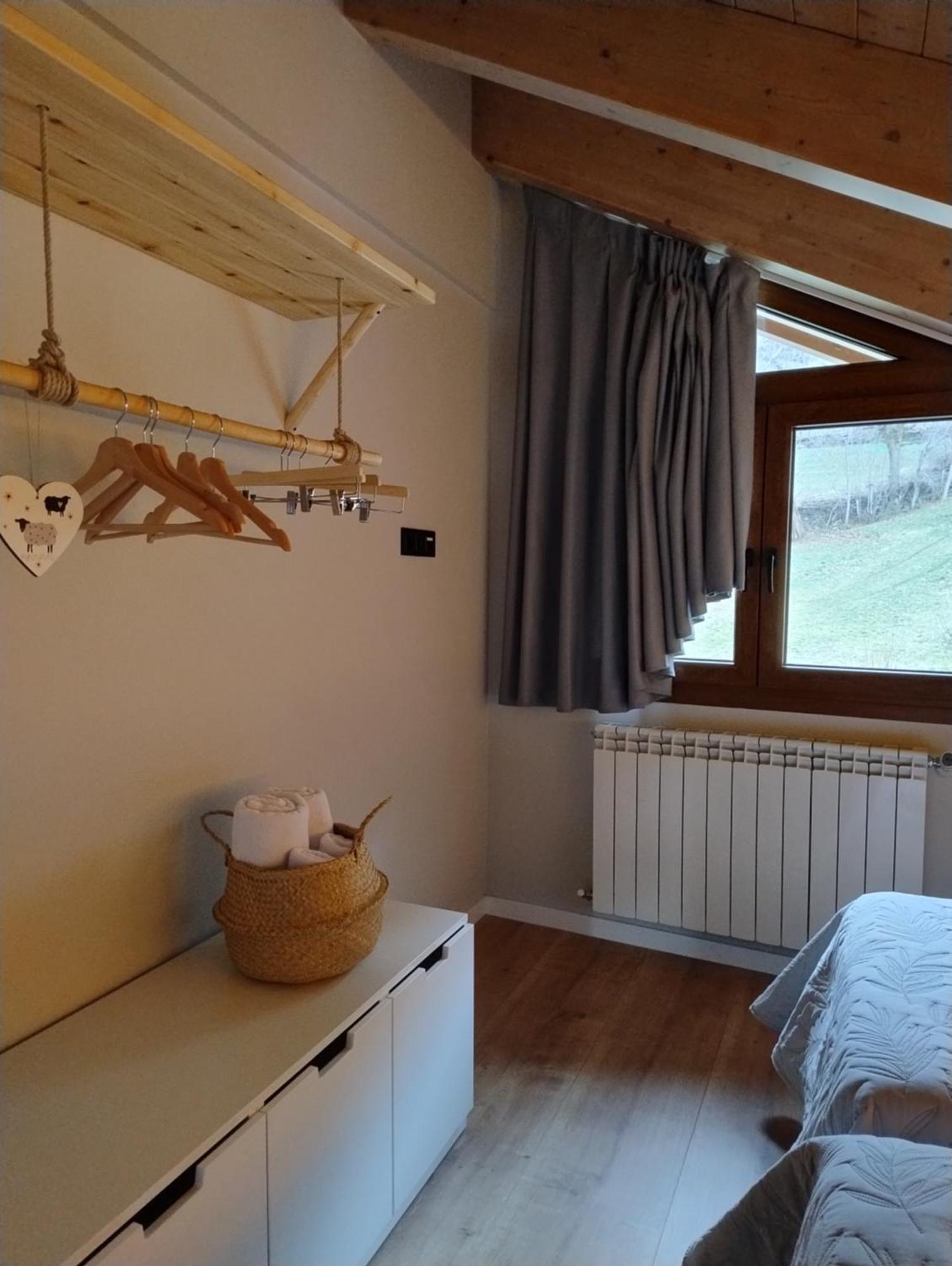 Apartamentos Turisticos: Tu Casa En Sahun Εξωτερικό φωτογραφία