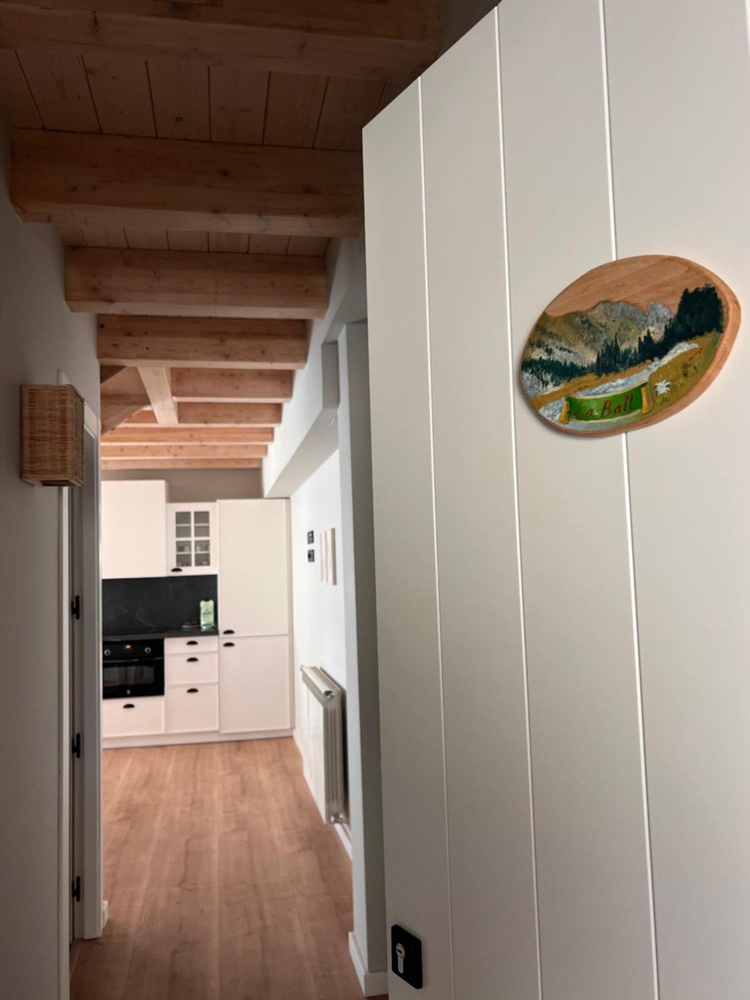 Apartamentos Turisticos: Tu Casa En Sahun Εξωτερικό φωτογραφία